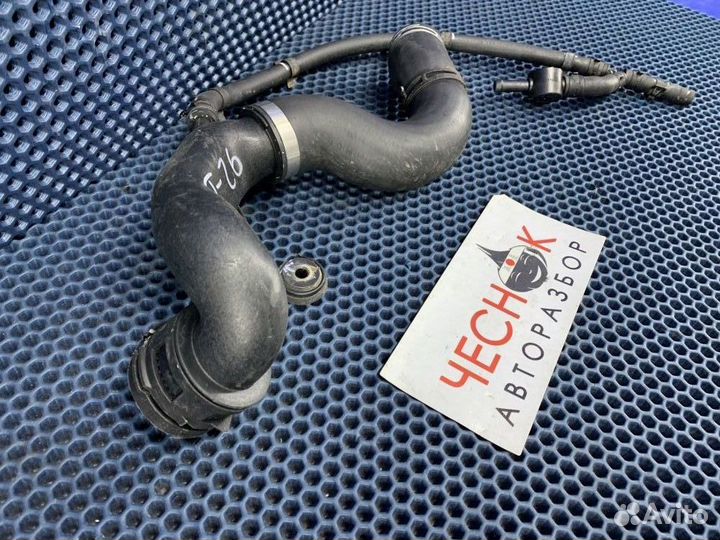 Патрубок системы охлаждения Volkswagen Touareg GP