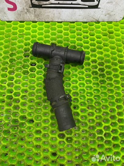 Патрубок системы охлаждения Audi S7, A7 (C8), 4K8