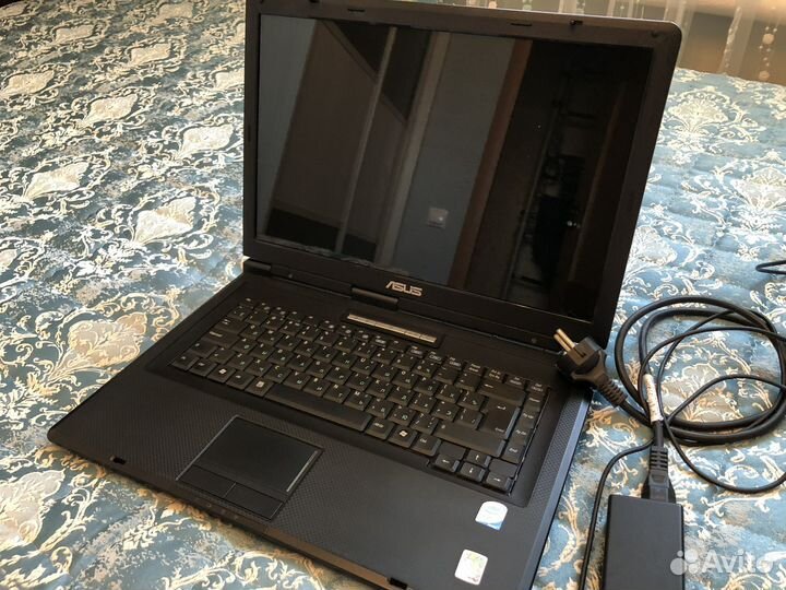 Ноутбук Asus x58L