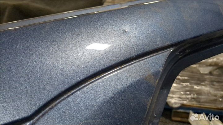 Задняя четверть Ford Explorer 2019, 2020