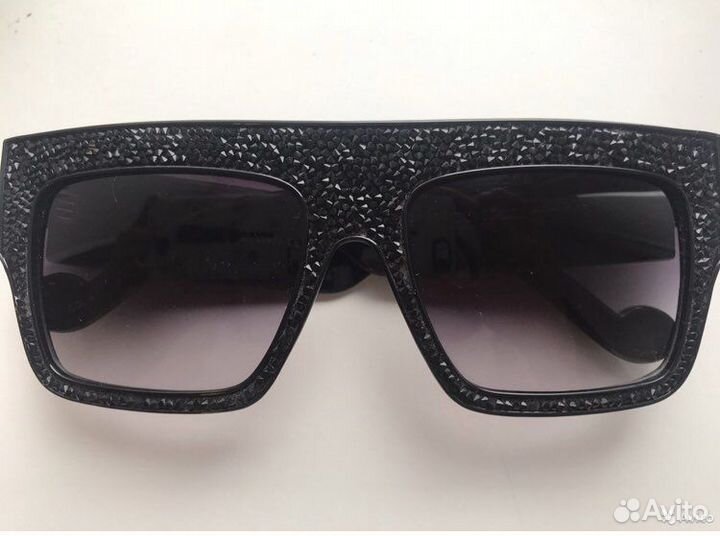Очки солнцезащитные женские со стразами