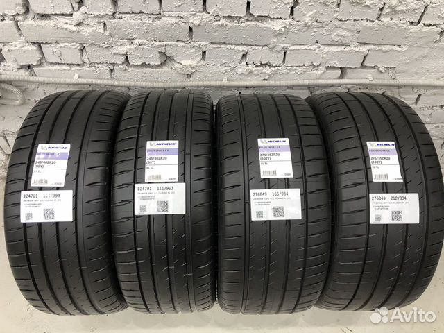 Michelin Pilot Sport 4 S 245/40 R20 и 275/35 R20 108Y