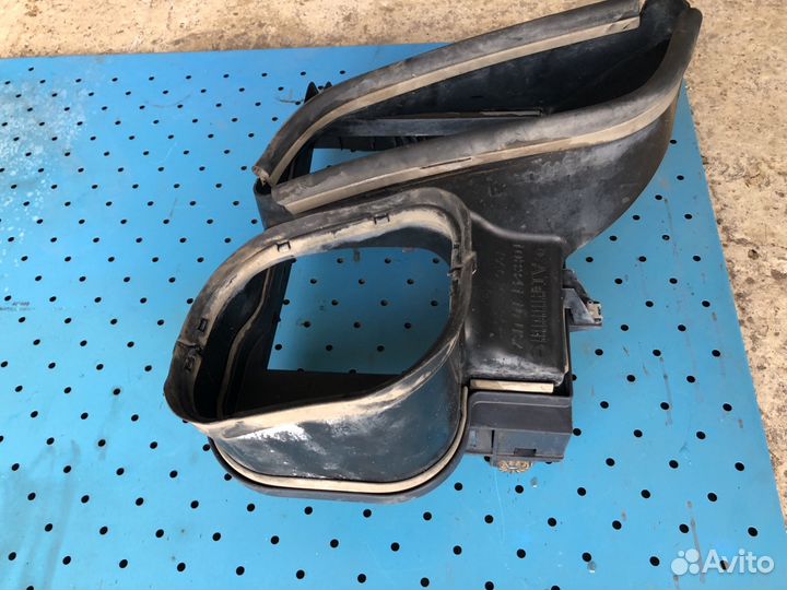 Диффузор масляного радиатора BMW E70 X5