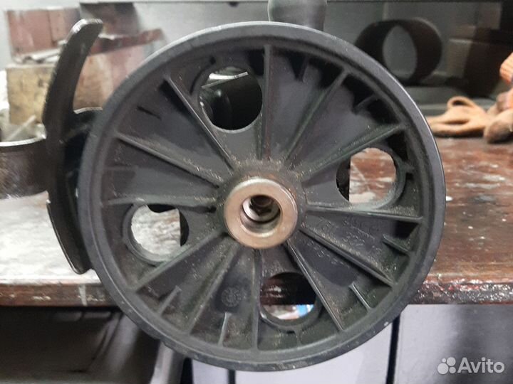 Насос гур Вольво Volvo xc90 s60 s80 v70