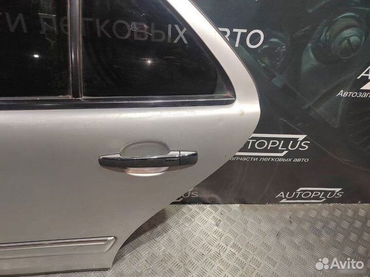 Дверь задняя левая Mercedes-Benz E230 2.3