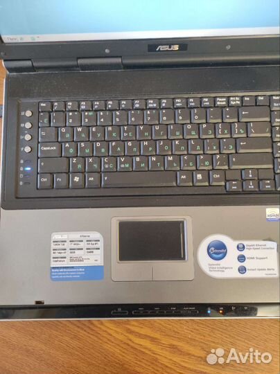 Ноутбук asus