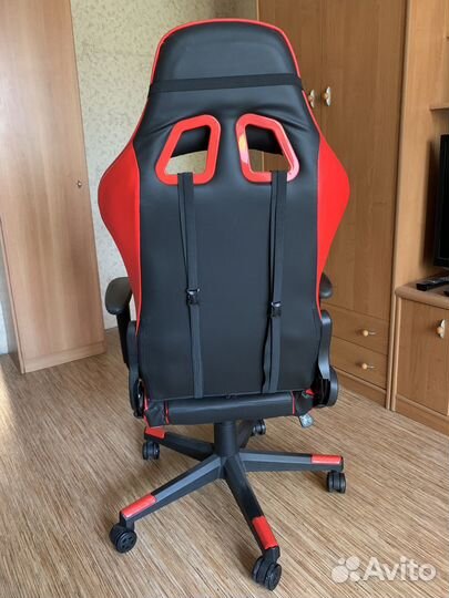 Геймерский стул Red Square