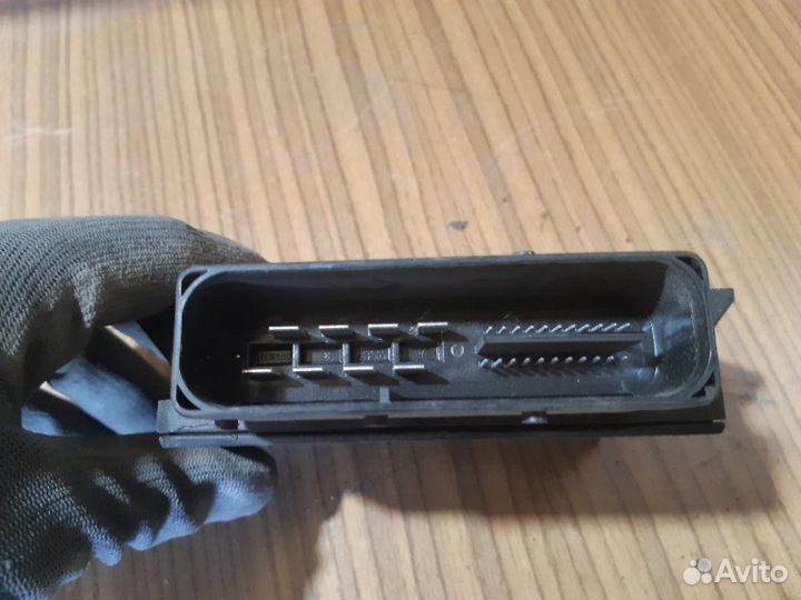 Блок управления стояночного тормоза Audi A5 купе