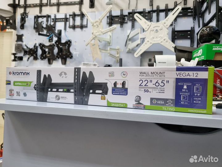 Универсальный кронштейн для телевизоров до 65