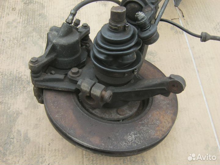 Ступица передняя правая левая Jaguar X-type