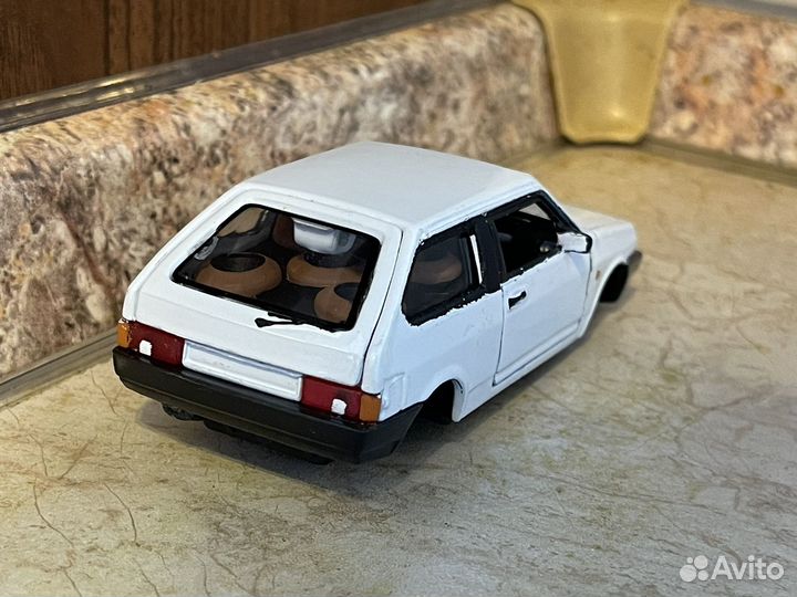 Модель автомобиля