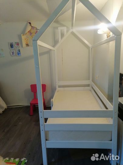 Кровать домик, матрас аскона