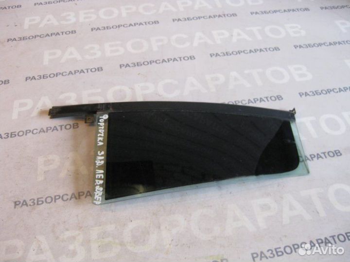 Форточка двери задняя левая Skoda Octavia Tour