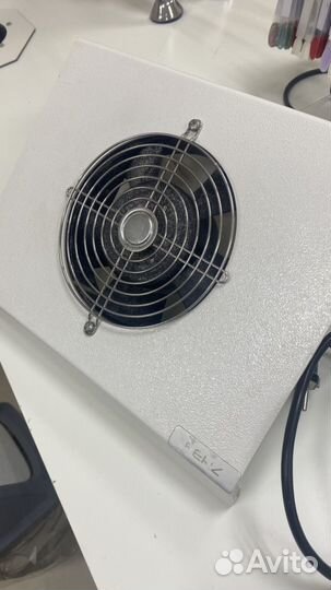 Вытяжка для маникюра