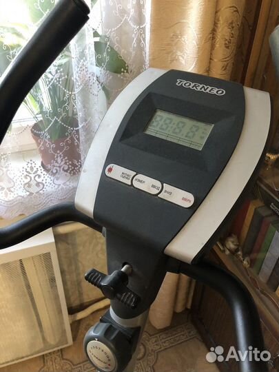 Велотренажер torneo