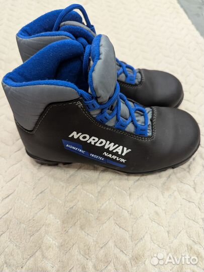 Лыжные ботинки 34 размер NNN