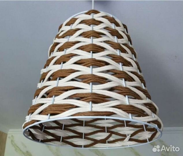 Продам стильный подвесной светильник