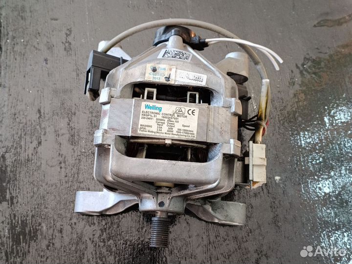 Двигататель стиральной машины Indesit