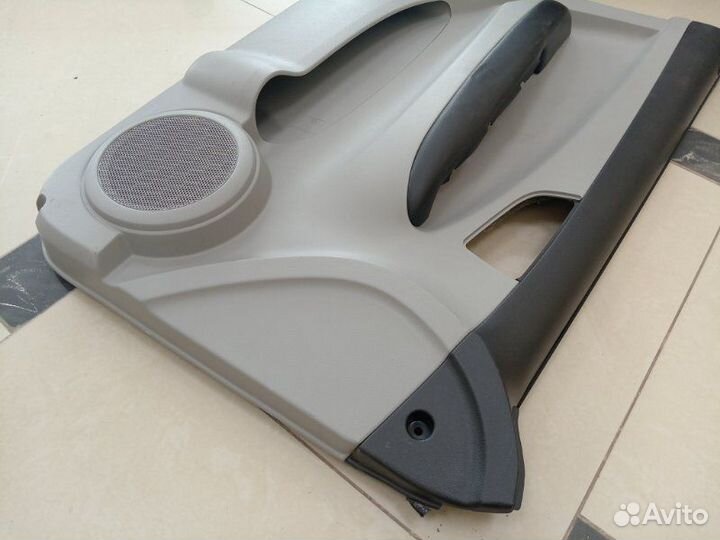 Обшивка двери передняя левая Тагаз Вега C100 2009