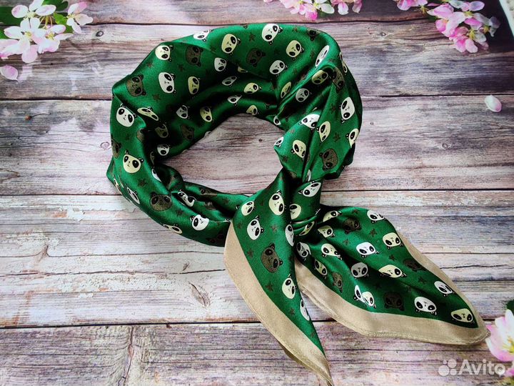 Шейный платок шелк новый