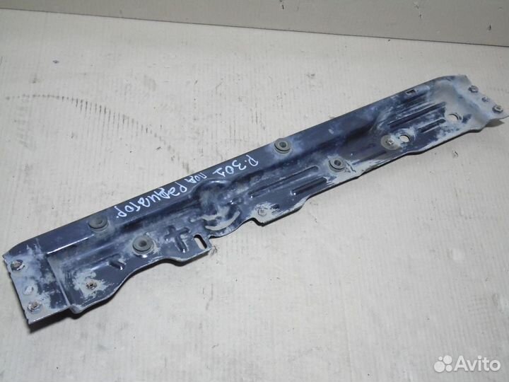 Панель планка нижняя передняя Пежо 301