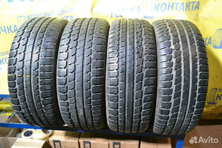 Kumho WinterCraft KW27 225/55 R17