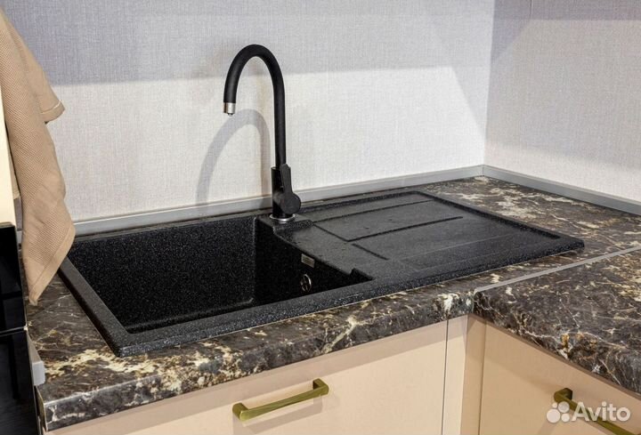 Кухонный гарнитур от частного мастера