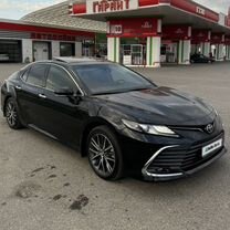 Toyota Camry 2.5 AT, 2023, 31 000 км, с пробегом, цена 3 980 000 руб.