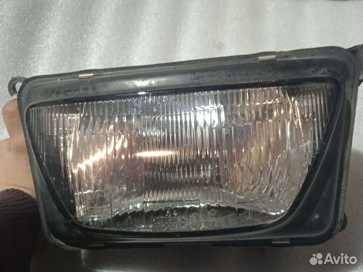 Фара передняя Yamaha TRX 850