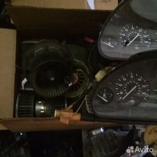 BMW мотор отопителя печки