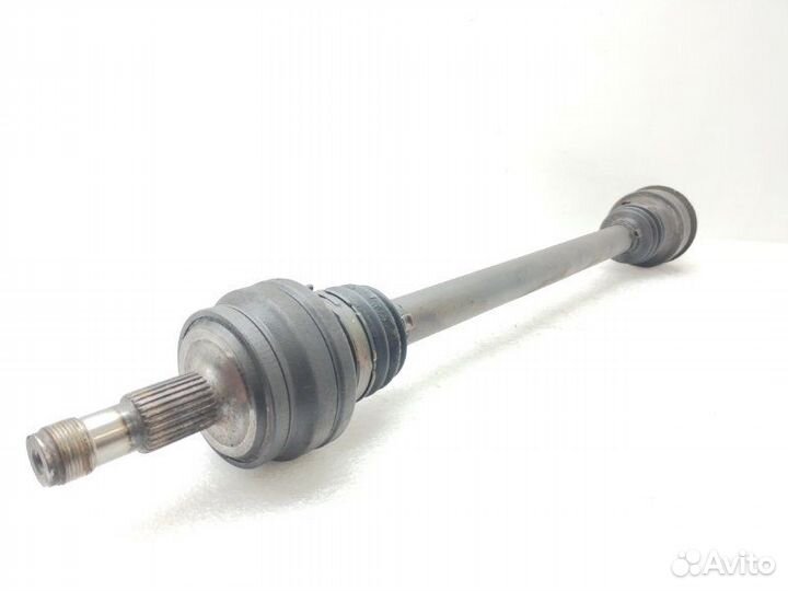 Полуось (привод) задний левый Mercedes-Benz