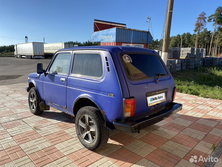 LADA 4x4 (Нива) 1.7 МТ, 2002, 122 000 км