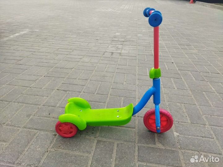 Самокат детский трехколесный б/у