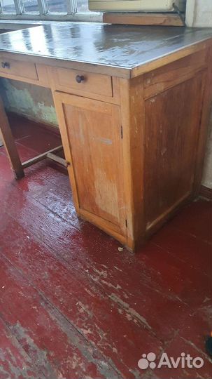 Стол дубовый