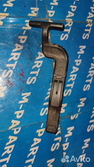 Ручка открытия капота Mazda Demio DY3W 2006