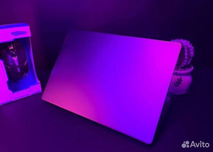 Игровой ноутбук Lenovo: Intel Core i7/512 Gb/ SSD