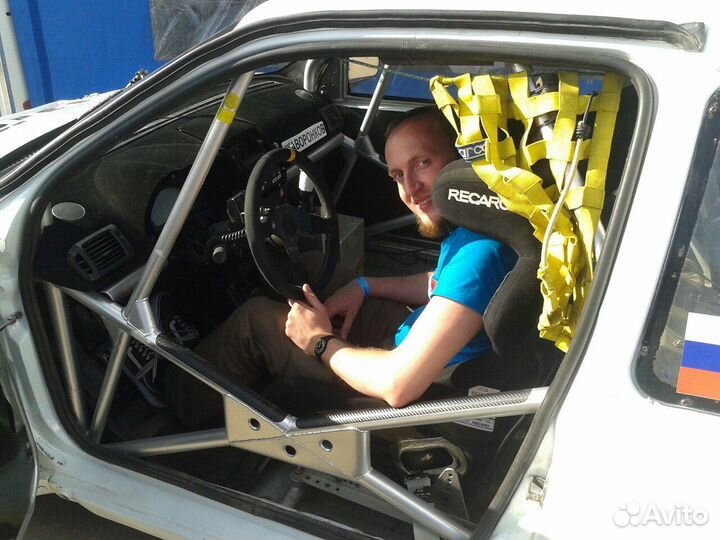 Автоинструктор. Инструктор по вождению на Вашем ав