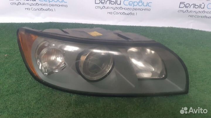 Фара правая Volvo V50 галоген