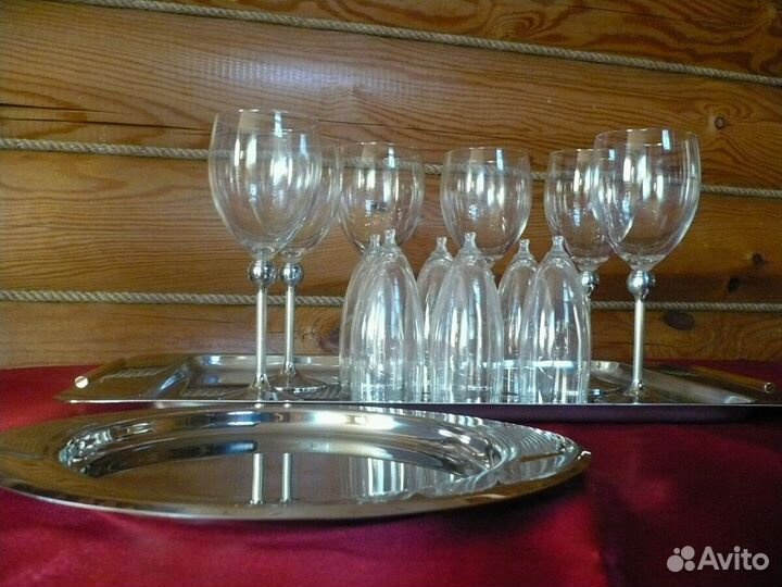 Набор фужеров на металлической ножке(новый)