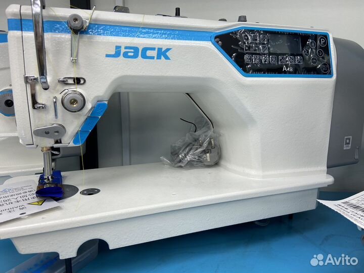 Прямострочка Jack A4 закрепка,обрезка нити,лапка