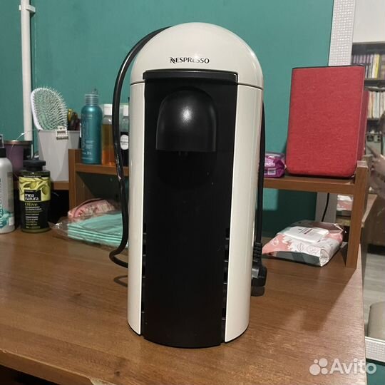 Кофемашина капсульная Nespresso Vertuo