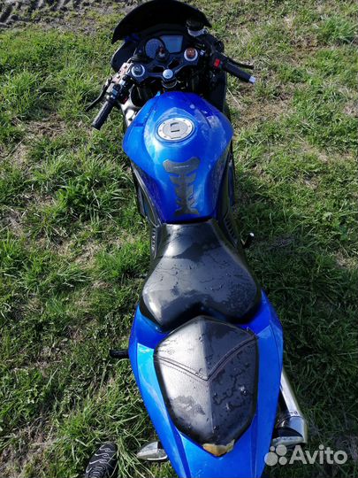 Suzuki GX-R 250 Replika