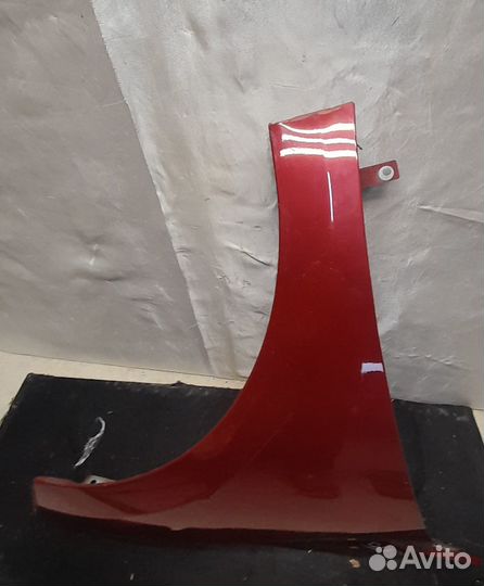 Крыло переднее левое Рено Меган 3