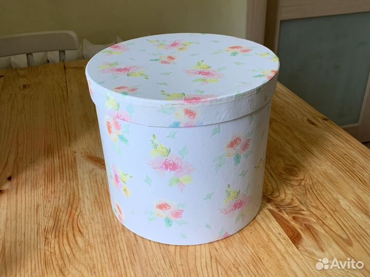 Коробки подарочные. Цена за все