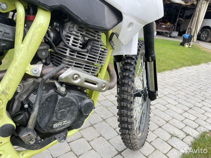 Мотоцикл эндуро brz x5