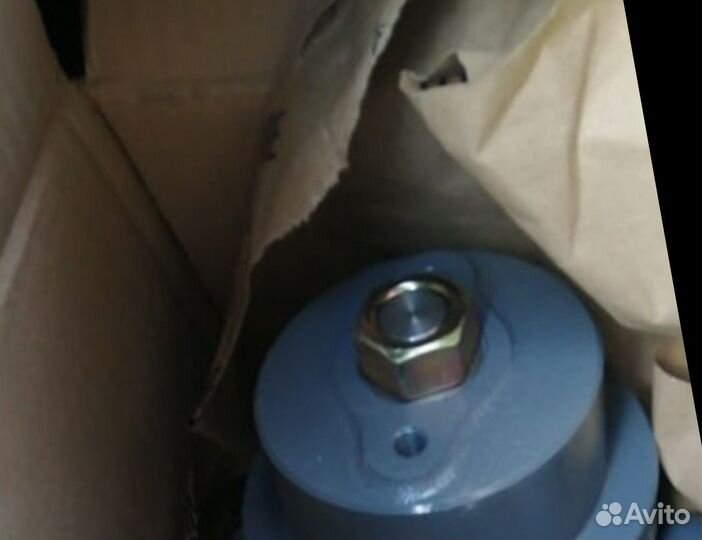 Помпа водяная Hitachi zx450