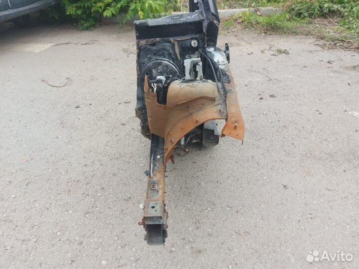 Лонжерон передний Mercedes-Benz Glk W204 2.2 2014