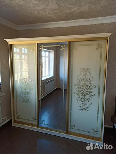 Шкаф купе 2,35см