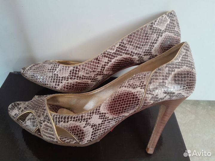 Туфли женские 38 р. A.Pugacheva