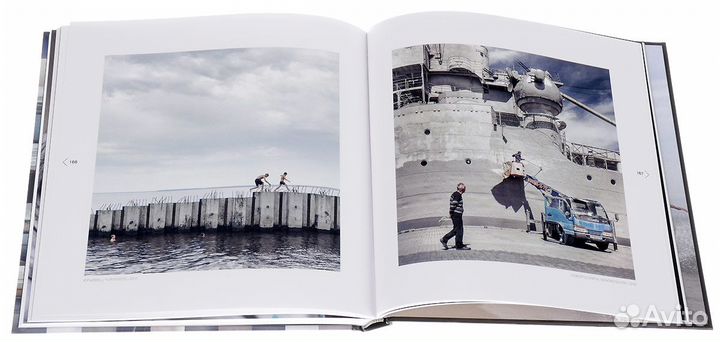 Новая книга в плёнке Дмитрия Маркова 